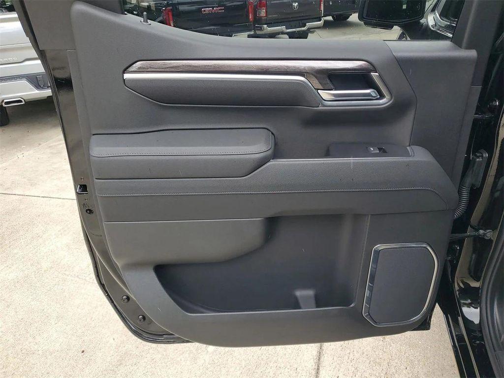 new 2026 Chevrolet Silverado 1500 car, priced at $55,900