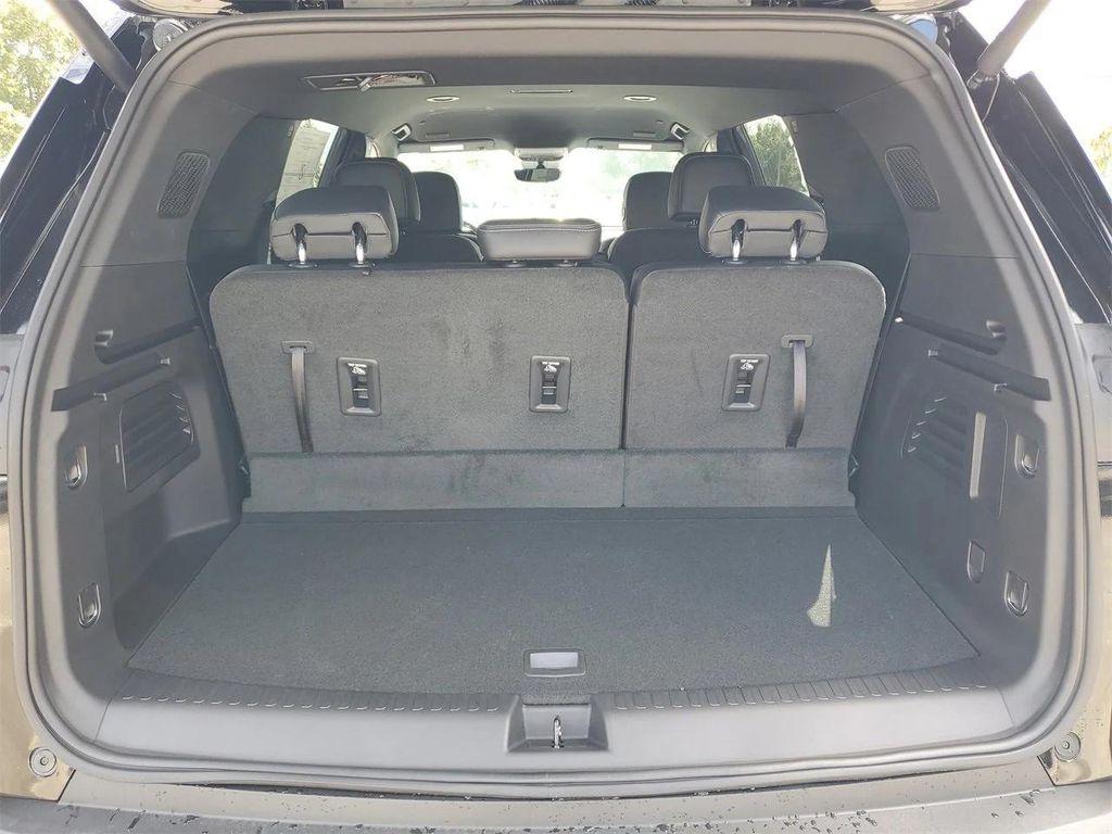 new 2026 Chevrolet Traverse car, priced at $48,965