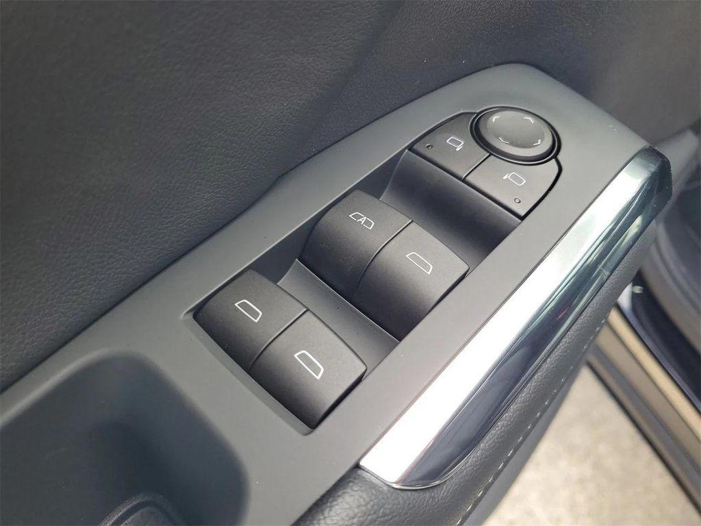 new 2026 Chevrolet Traverse car, priced at $48,965