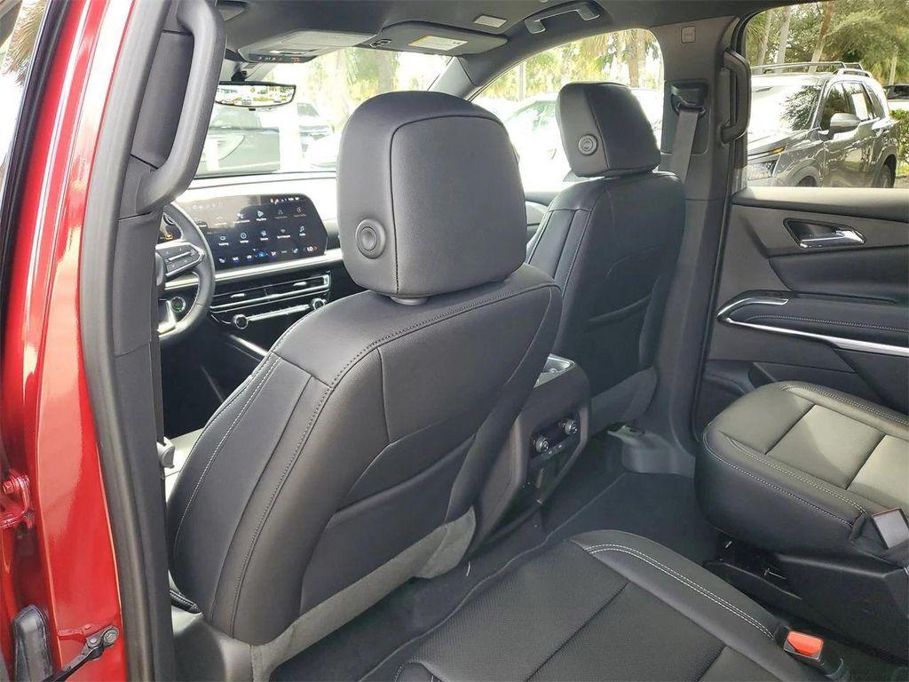 new 2026 Chevrolet Traverse car, priced at $46,460