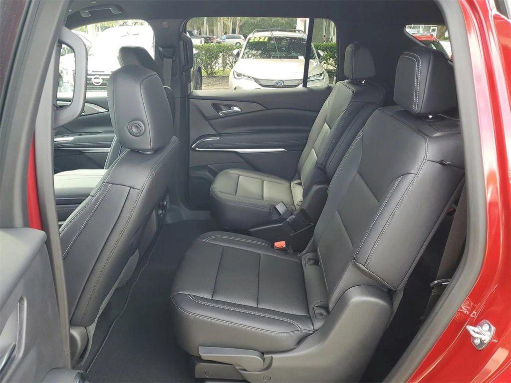 new 2026 Chevrolet Traverse car, priced at $46,460