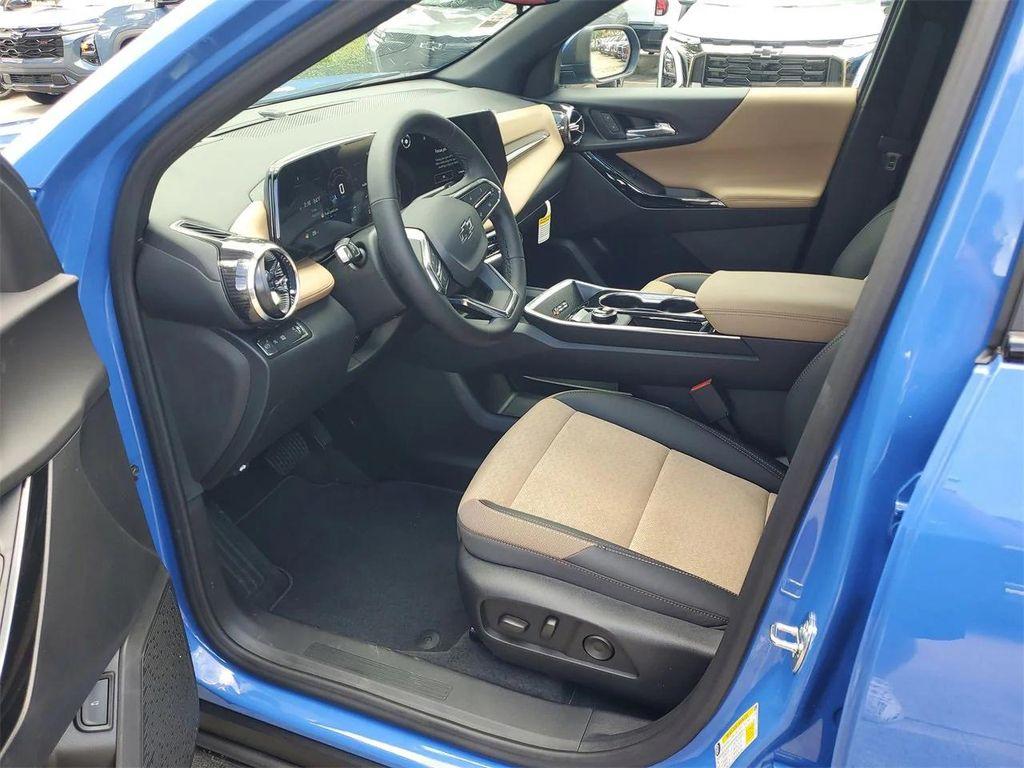 new 2026 Chevrolet Equinox car, priced at $31,345