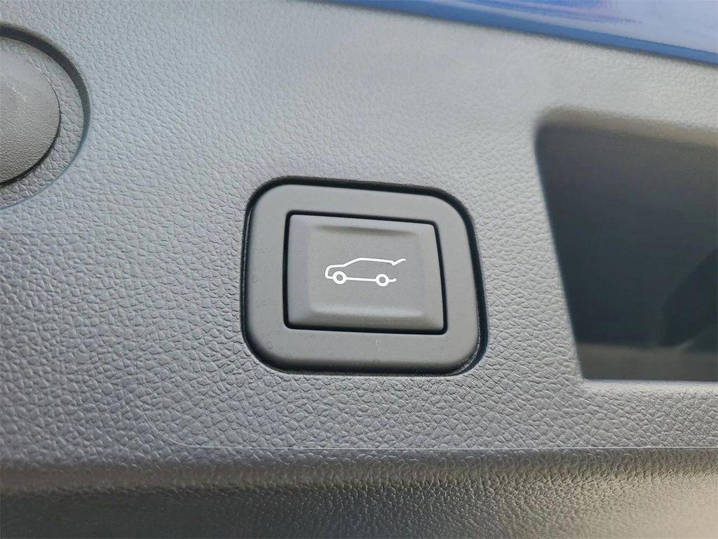 new 2026 Chevrolet Equinox car, priced at $31,345