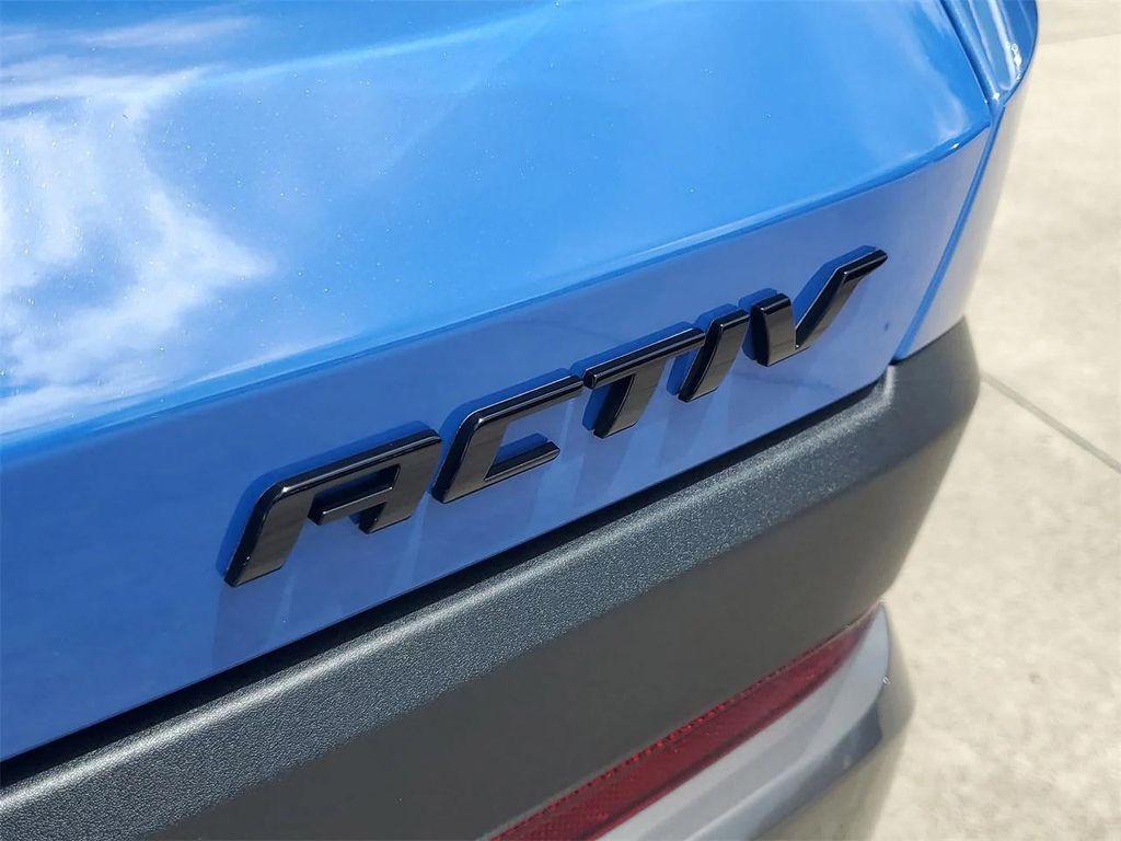 new 2026 Chevrolet Equinox car, priced at $31,345