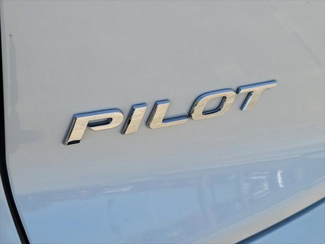 used 2017 Honda Pilot car, priced at $21,191