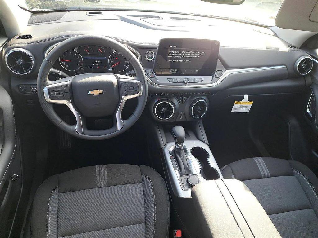 new 2026 Chevrolet Blazer car, priced at $33,165
