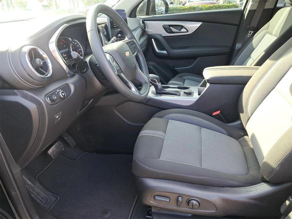 new 2026 Chevrolet Blazer car, priced at $33,165