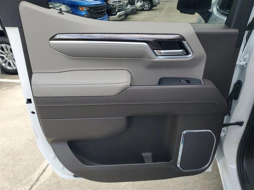 new 2026 Chevrolet Silverado 1500 car, priced at $60,650