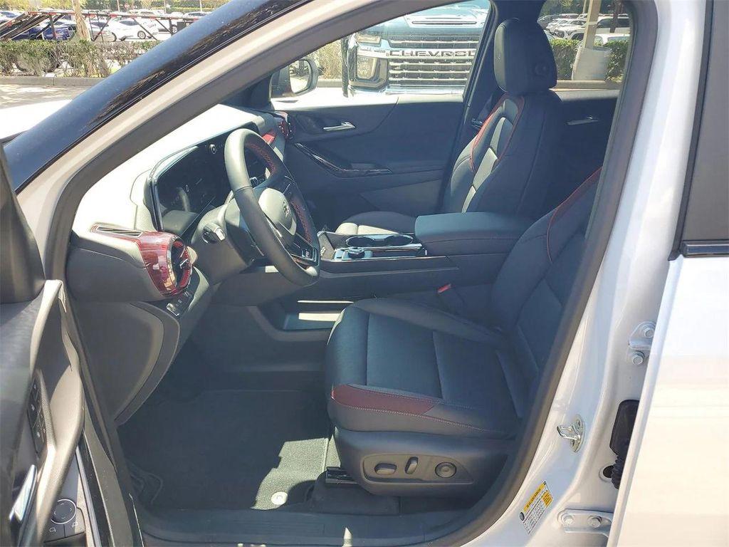 new 2026 Chevrolet Equinox car, priced at $34,335