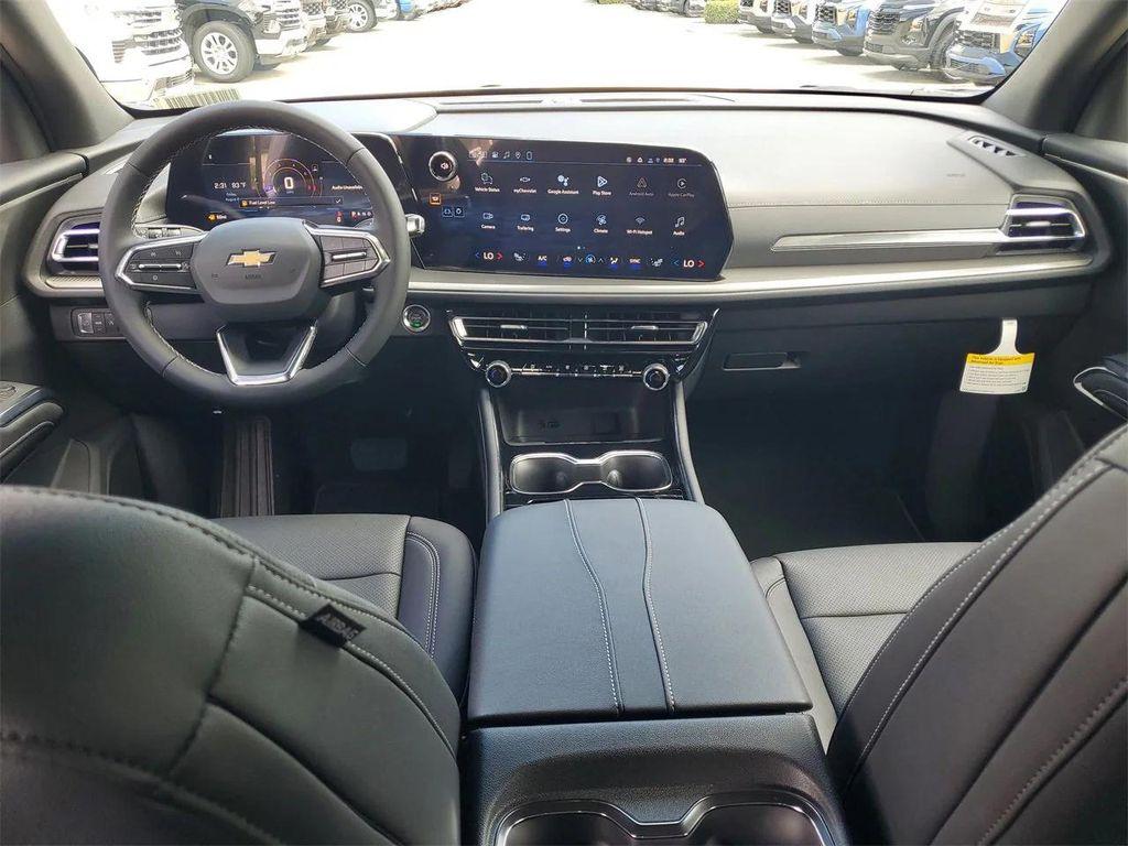 new 2026 Chevrolet Traverse car, priced at $48,670