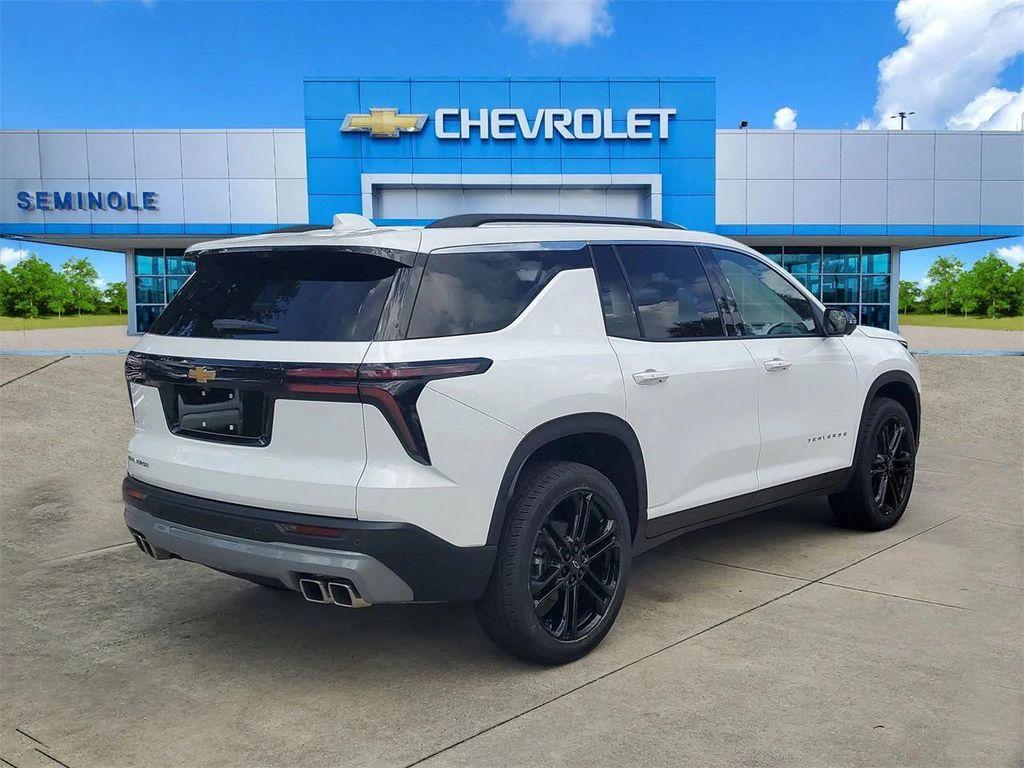 new 2026 Chevrolet Traverse car, priced at $48,670