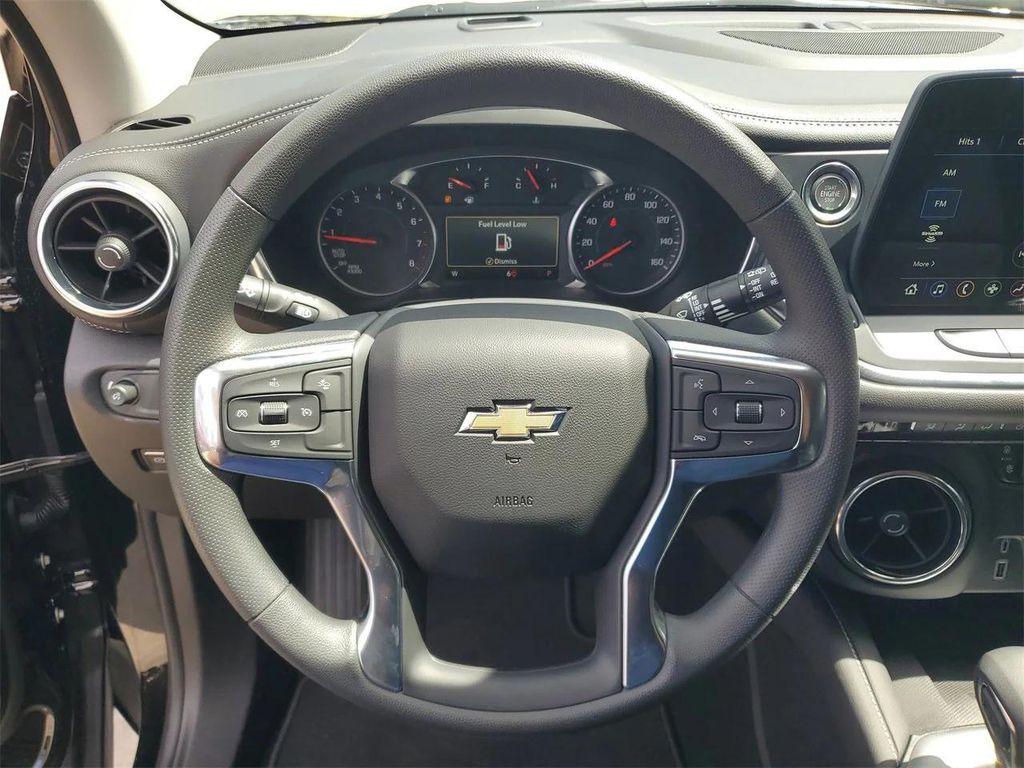 new 2025 Chevrolet Blazer car, priced at $34,655