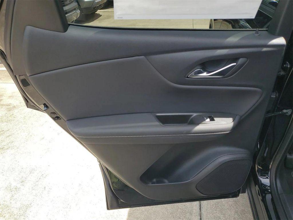 new 2025 Chevrolet Blazer car, priced at $34,655