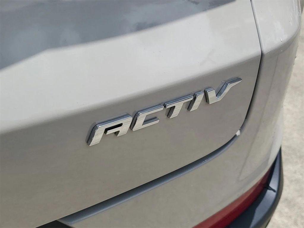 new 2026 Chevrolet TrailBlazer car, priced at $29,275