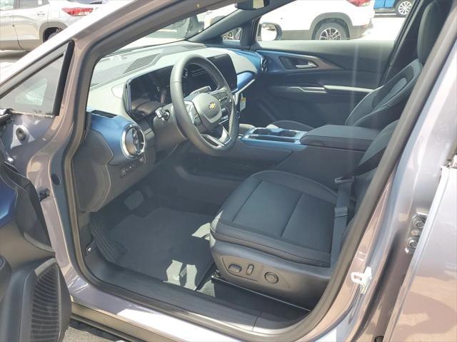 new 2025 Chevrolet Equinox EV car, priced at $40,590