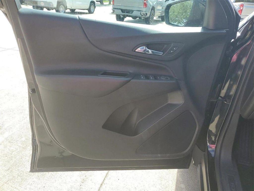 used 2022 Chevrolet Equinox car, priced at $17,971