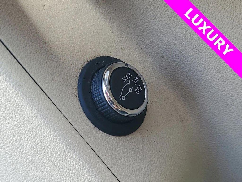 used 2019 Cadillac XT5 car, priced at $16,997