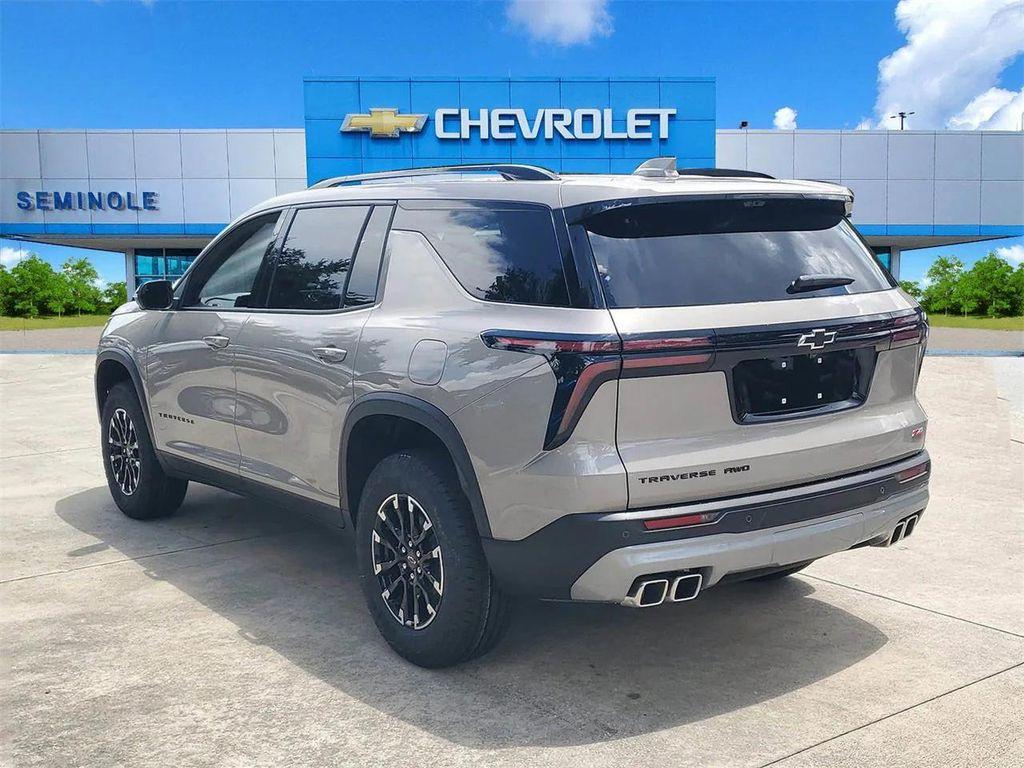 new 2026 Chevrolet Traverse car, priced at $52,020