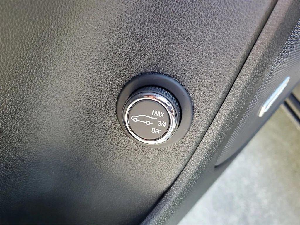 new 2025 Chevrolet Blazer car, priced at $40,890