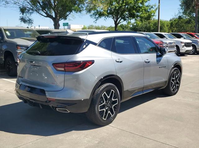 new 2025 Chevrolet Blazer car