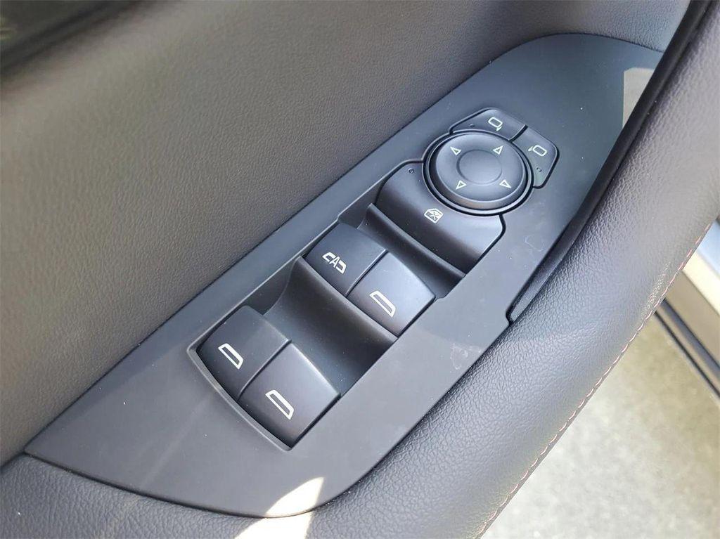 new 2025 Chevrolet Blazer car, priced at $40,890
