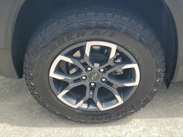 used 2025 Chevrolet Equinox car, priced at $29,991