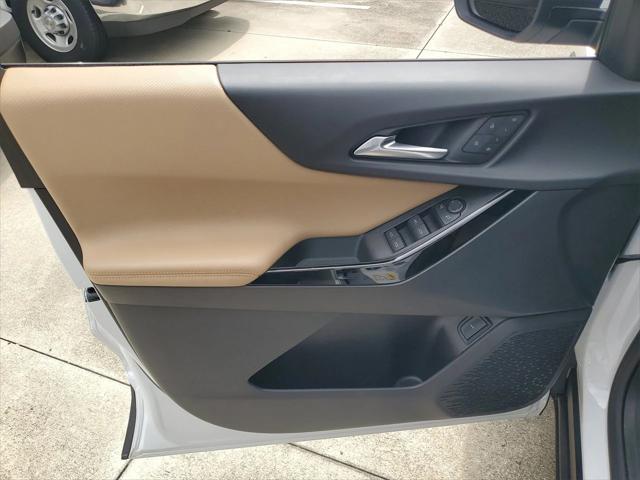 used 2025 Chevrolet Equinox car, priced at $29,991