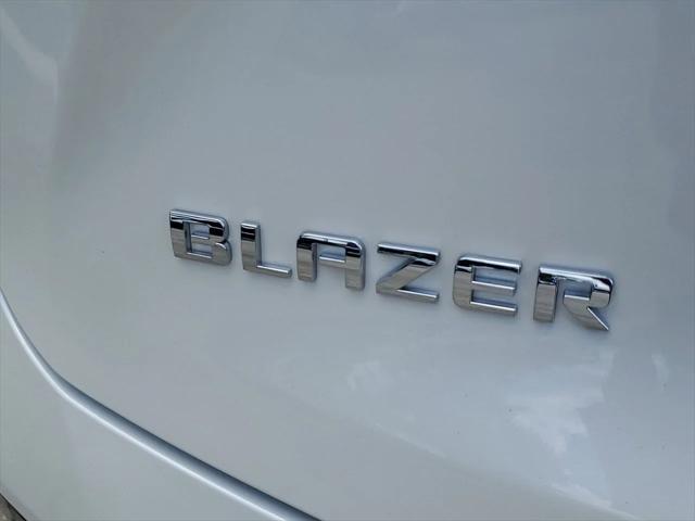 new 2025 Chevrolet Blazer car, priced at $43,435