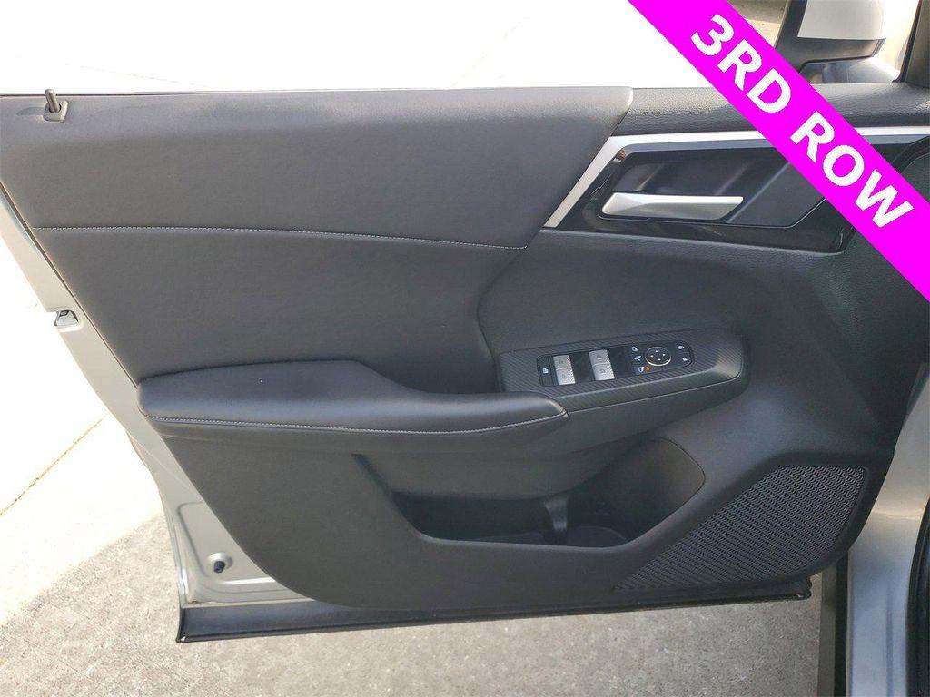 used 2023 Mitsubishi Outlander car, priced at $18,997