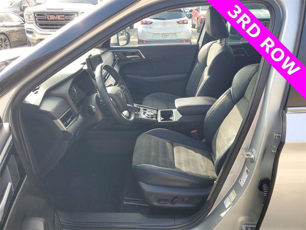 used 2023 Mitsubishi Outlander car, priced at $18,997