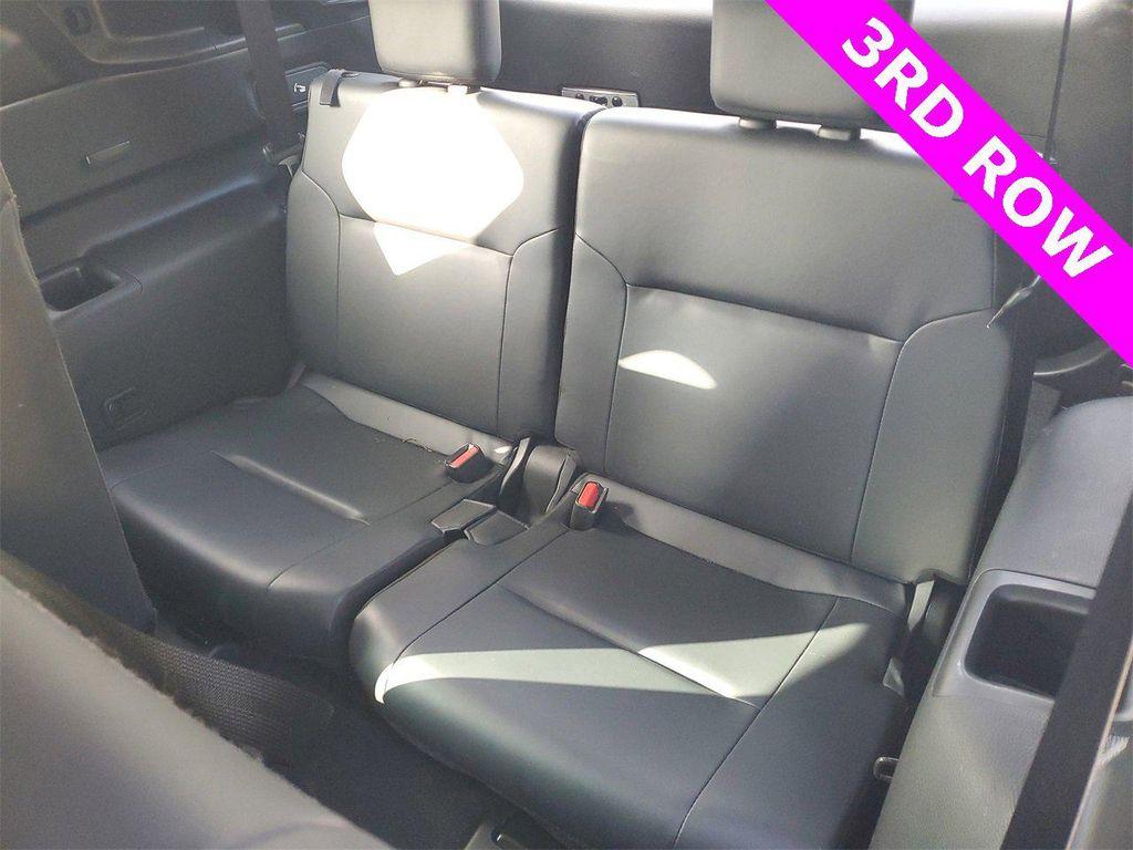 used 2023 Mitsubishi Outlander car, priced at $18,997