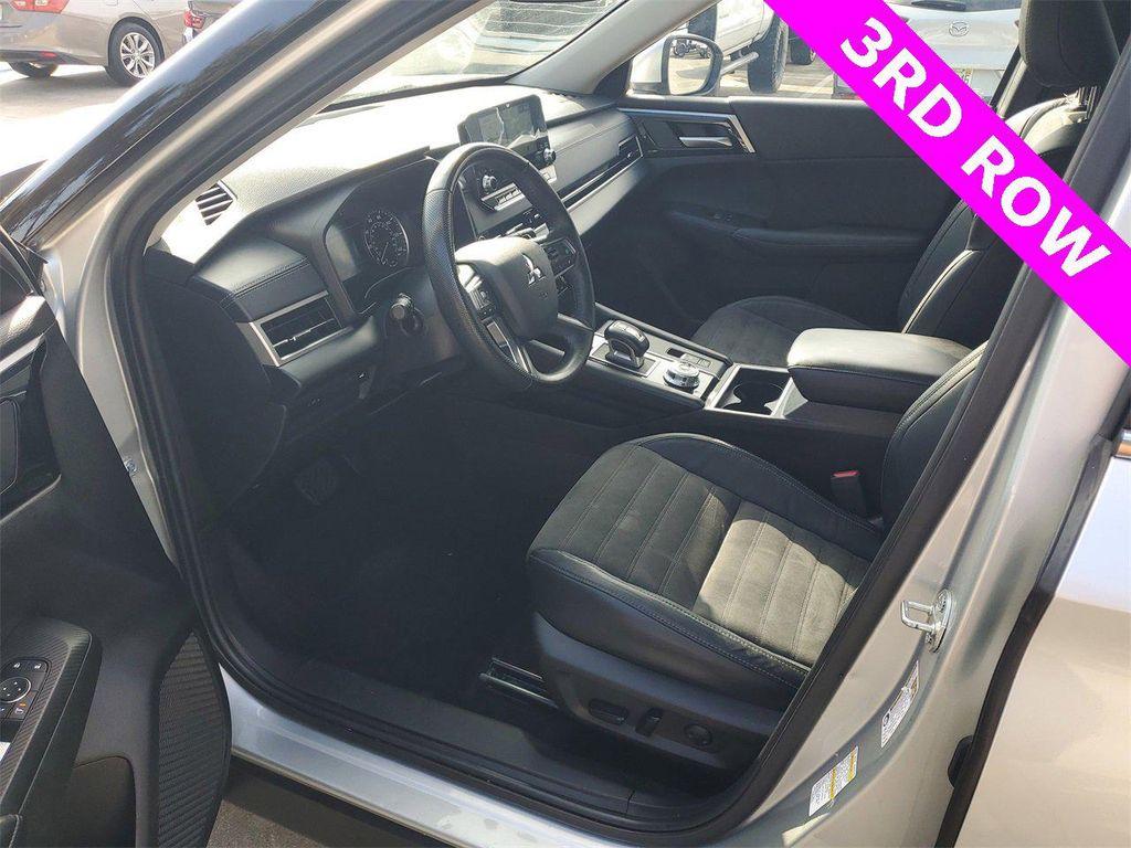 used 2023 Mitsubishi Outlander car, priced at $18,997