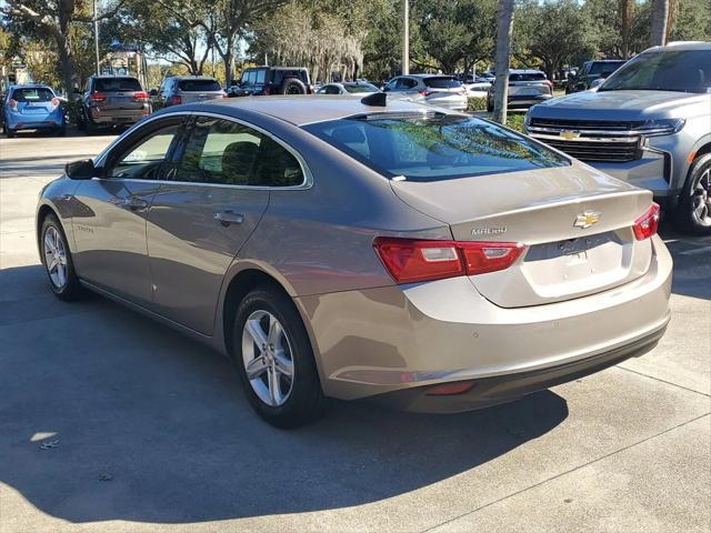 new 2025 Chevrolet Malibu car, priced at $24,315