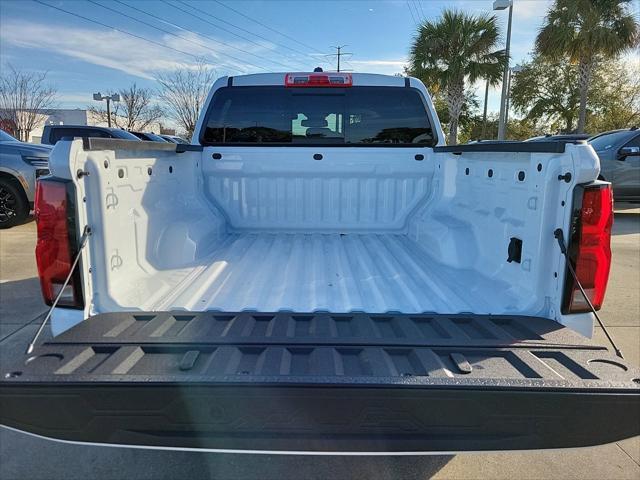 new 2025 Chevrolet Colorado car, priced at $40,965