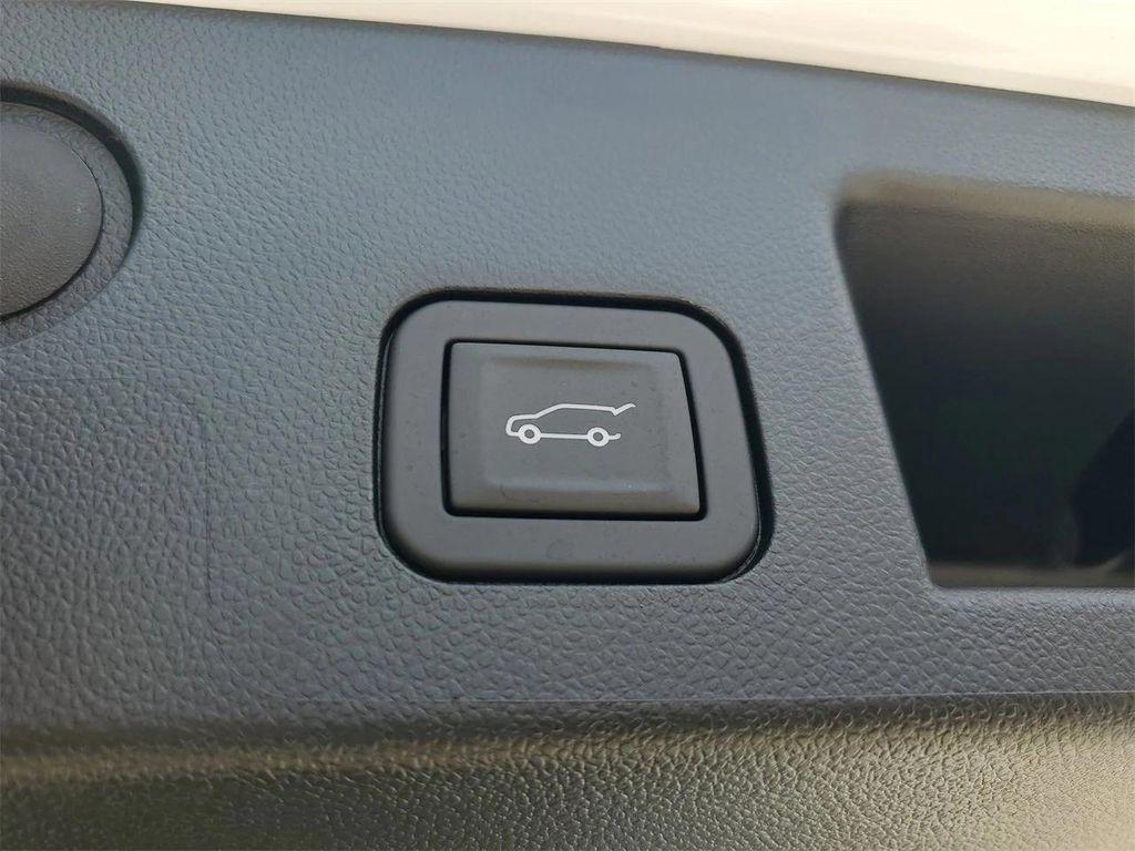 new 2026 Chevrolet Equinox car, priced at $32,840