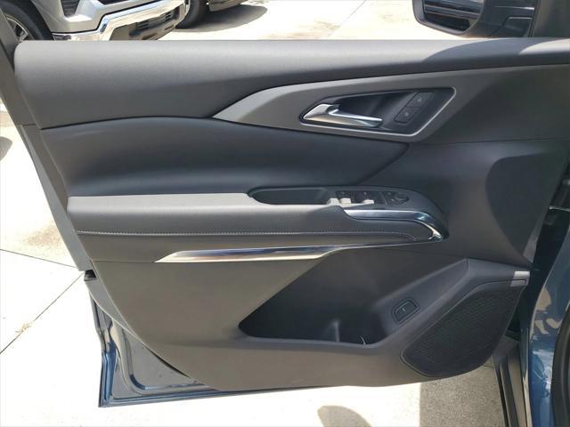 new 2025 Chevrolet Traverse car, priced at $42,695
