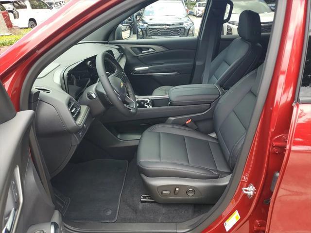 new 2025 Chevrolet Traverse car