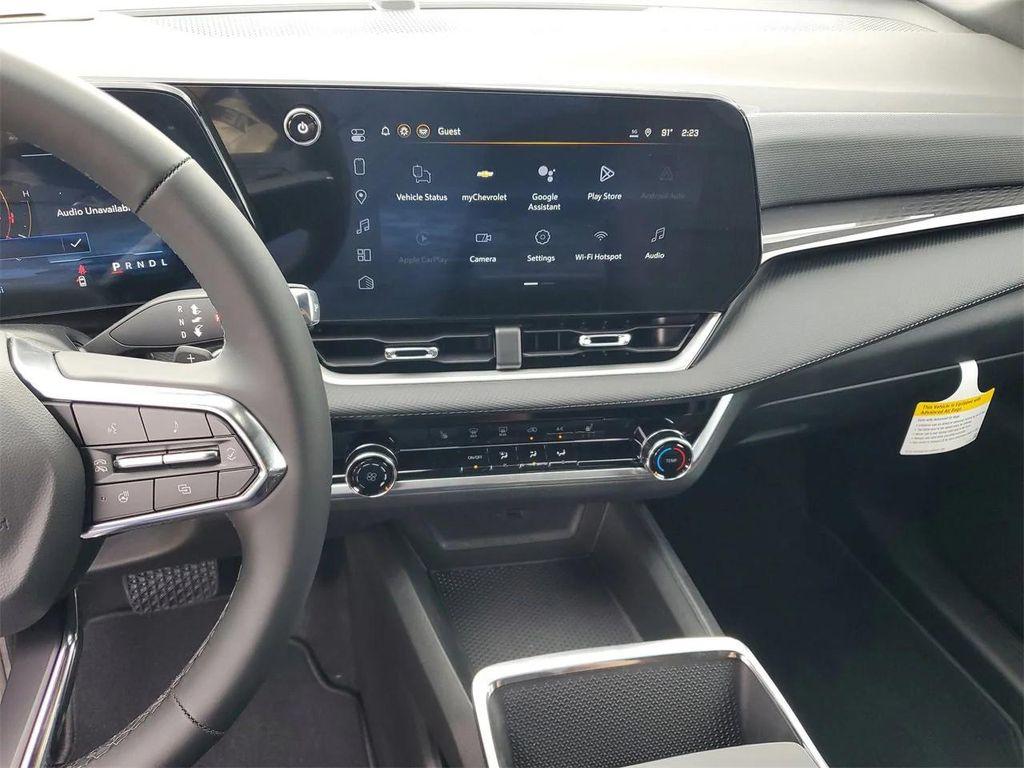 new 2026 Chevrolet Equinox car, priced at $27,040