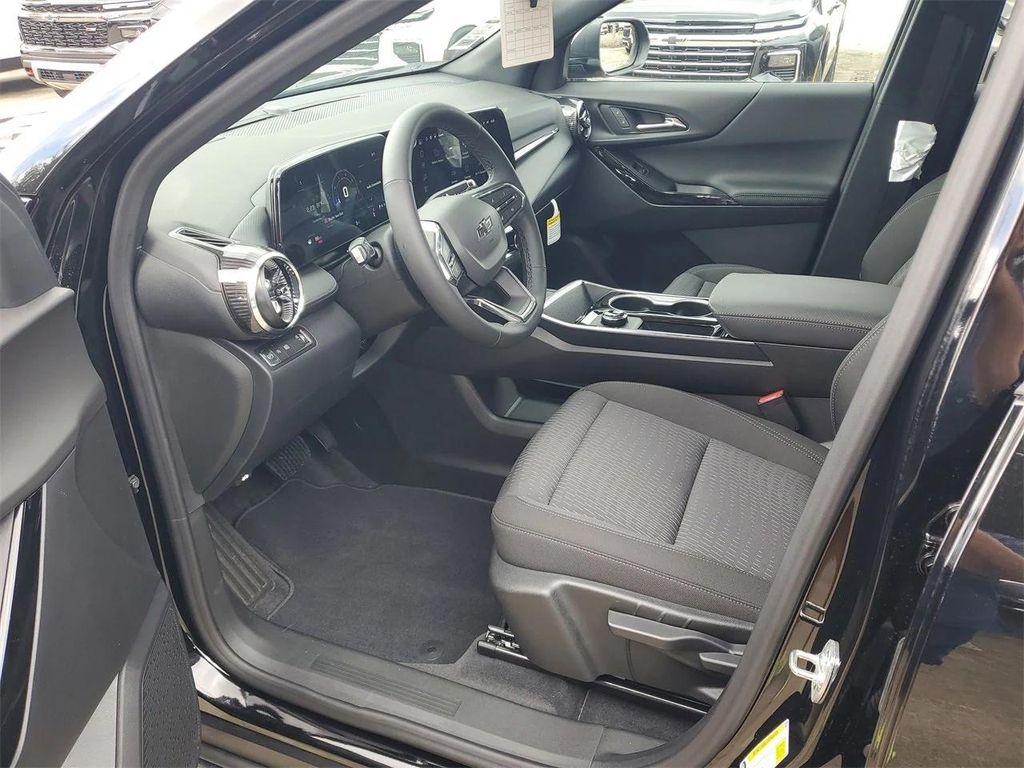 new 2026 Chevrolet Equinox car, priced at $27,040