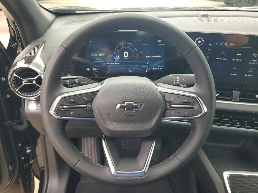 new 2026 Chevrolet Equinox car, priced at $27,040