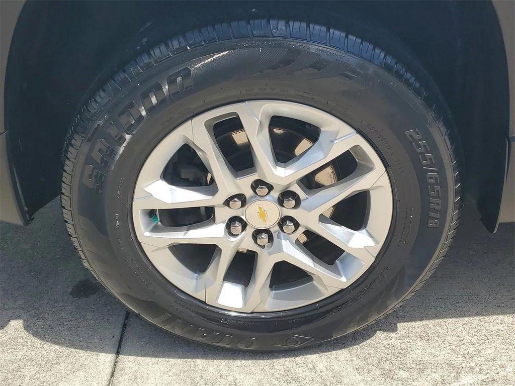 used 2021 Chevrolet Traverse car, priced at $16,973