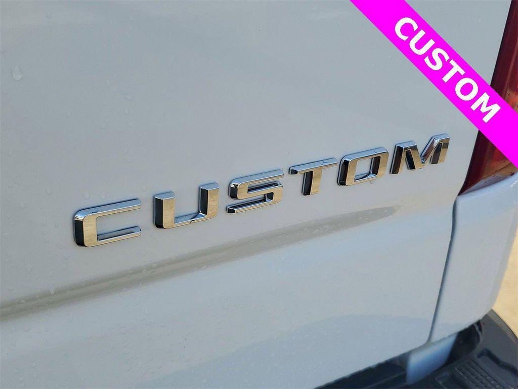 used 2025 Chevrolet Silverado 1500 car, priced at $35,599