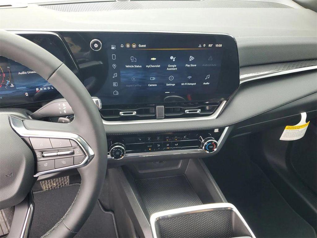 new 2026 Chevrolet Equinox car, priced at $28,030