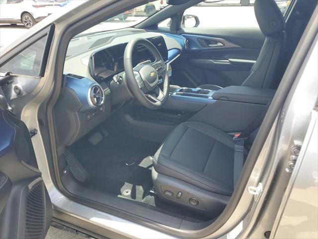 new 2025 Chevrolet Equinox EV car, priced at $43,590