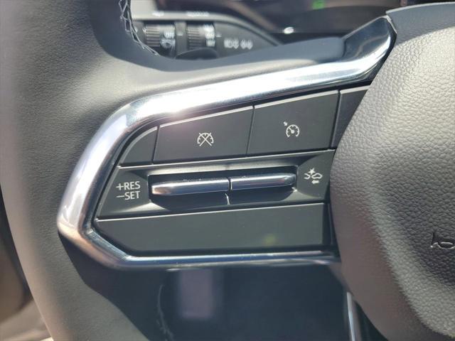 new 2025 Chevrolet Equinox EV car, priced at $43,590