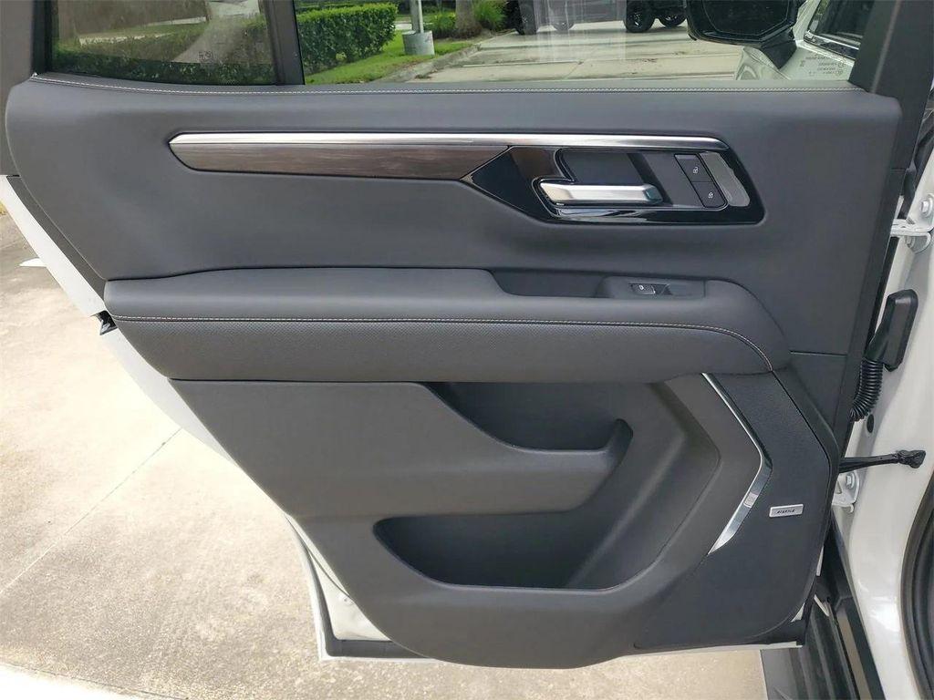 new 2025 Chevrolet Tahoe car, priced at $73,756