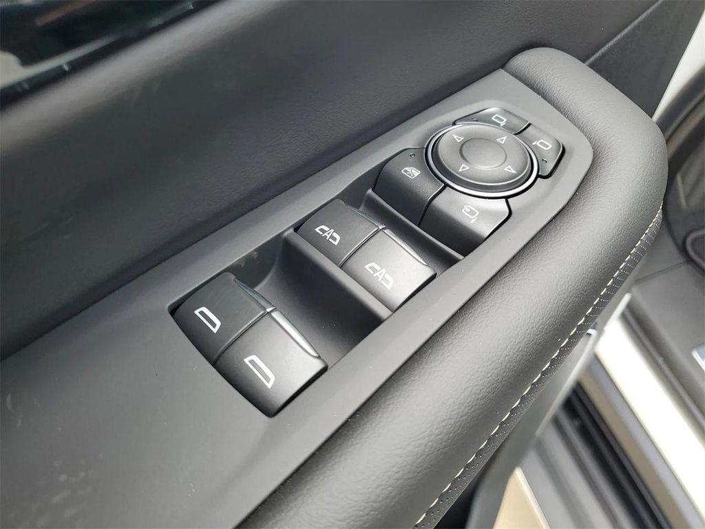 new 2025 Chevrolet Tahoe car, priced at $73,756