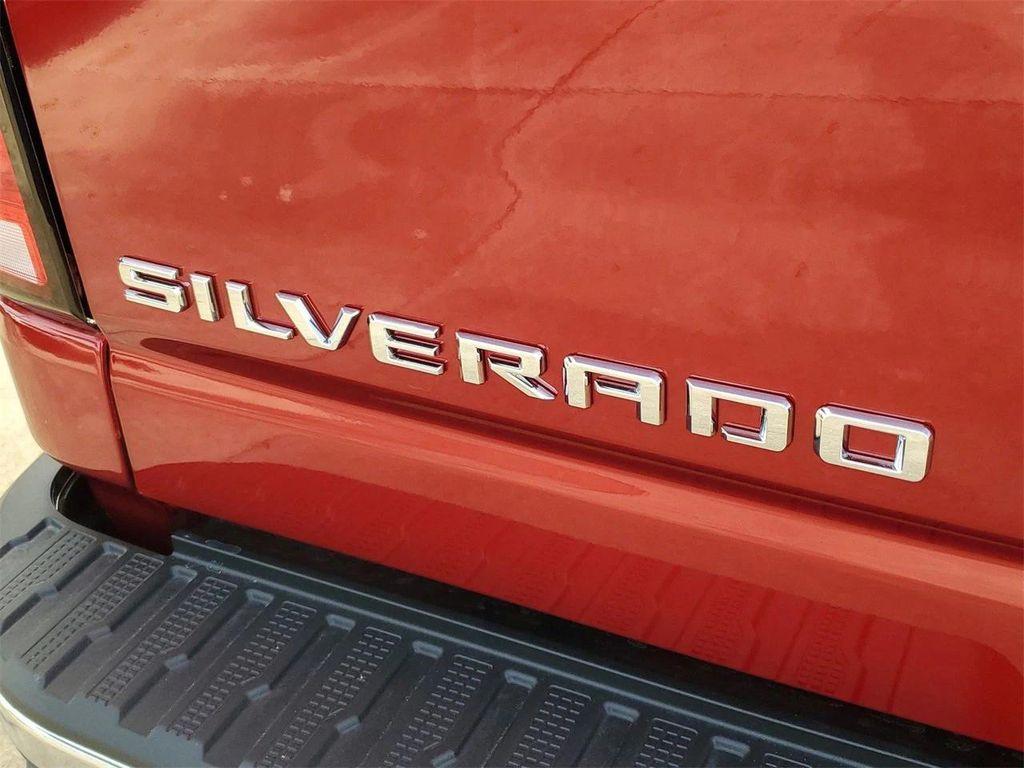 new 2025 Chevrolet Silverado 2500 car, priced at $70,995