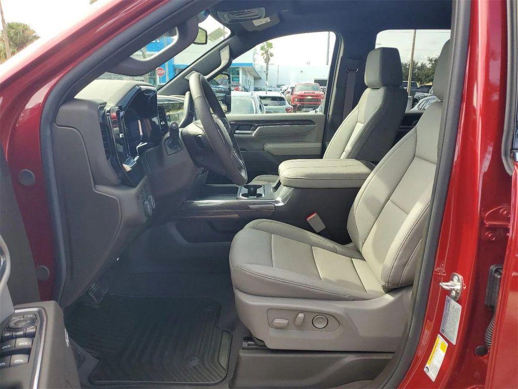 new 2025 Chevrolet Silverado 2500 car, priced at $70,995