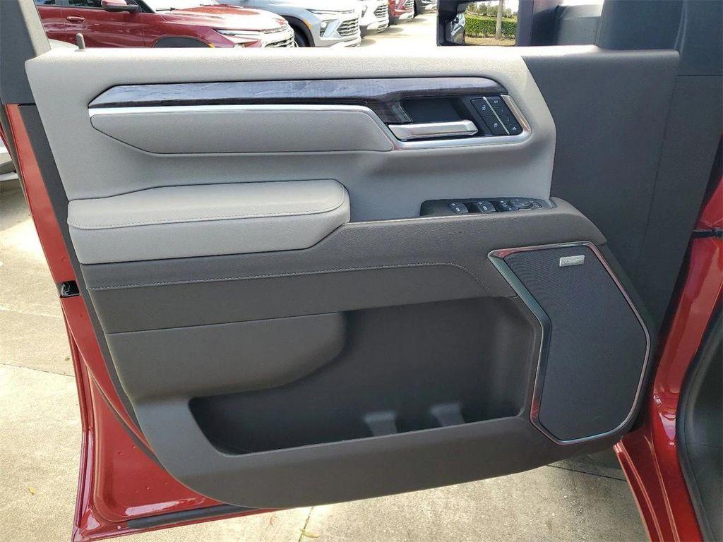 new 2025 Chevrolet Silverado 2500 car, priced at $70,995